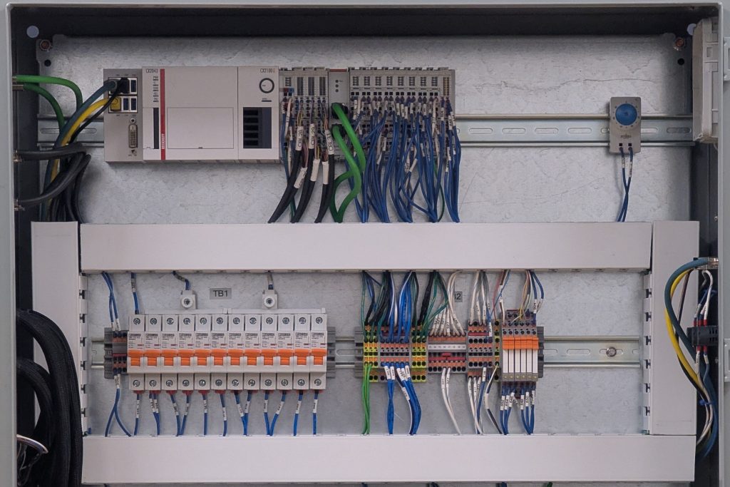 cabinet inside crop top